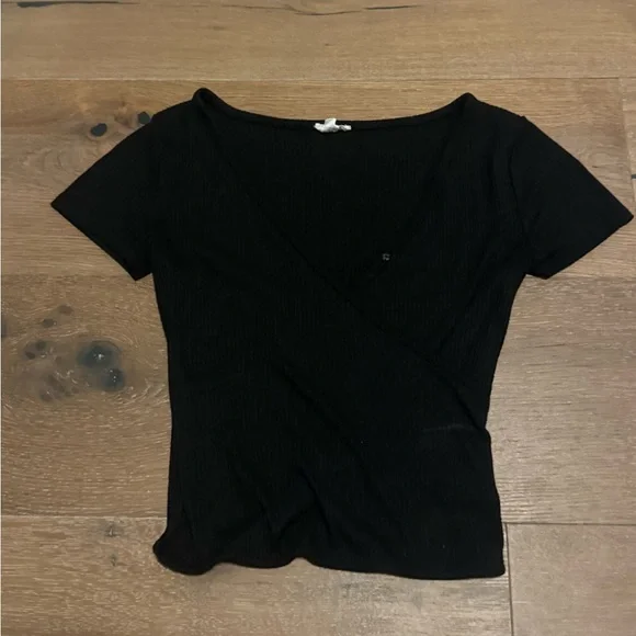 Garage Low V Neck Shirt - Picture 1 of 3